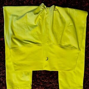 Zyia Neon Yellow Leggings Sz 8-10